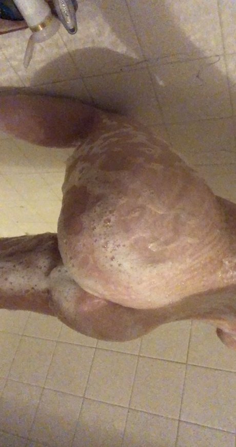 Emmia perfect model photo