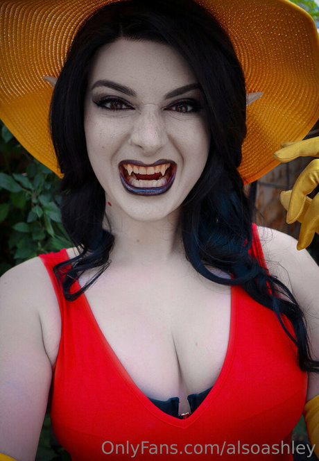 lesbian squirt onlyfans hot naked photos