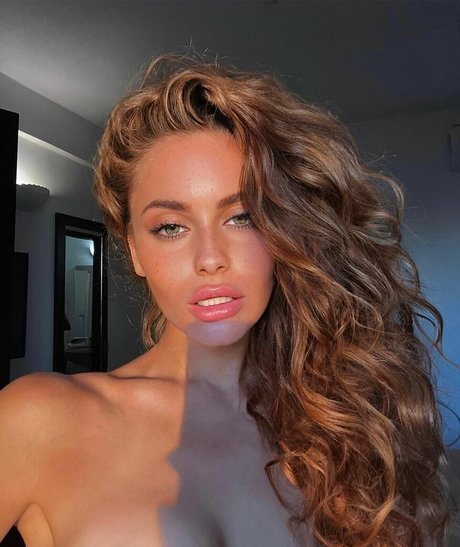 Angelina Borshchevskaya pretty pornstar img