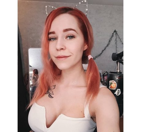 teacher nude onlyfans hd pic