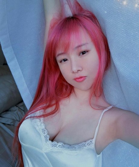 Munkawka model porn pics