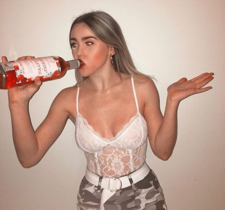 Frankie Lollia pornstar sex archive