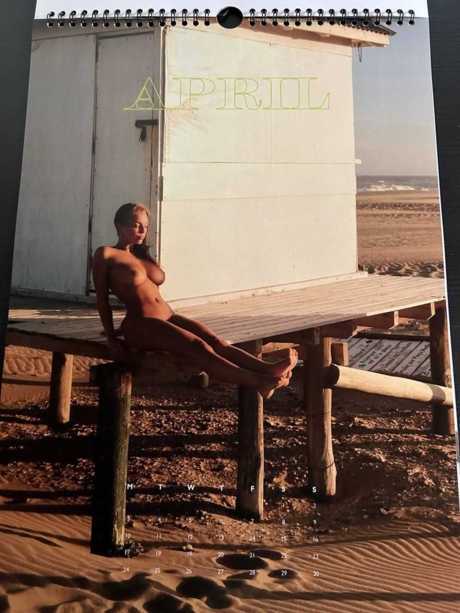 asian influencer onlyfans naked photos