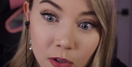 Dizzykitten naked actress photos