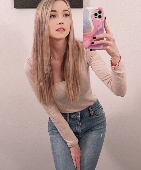 Dizzykitten star pornographic picture