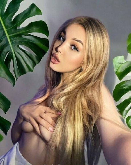 teen tits onlyfans hot nude pic