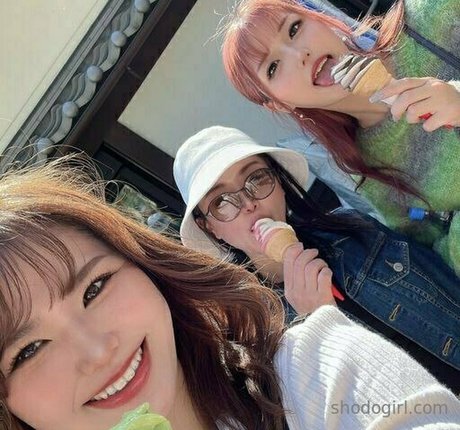 asian young onlyfans free naked image