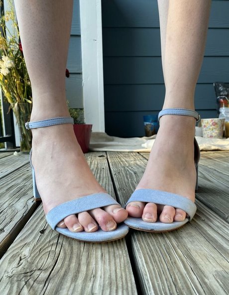 blissfulellie star naked photo