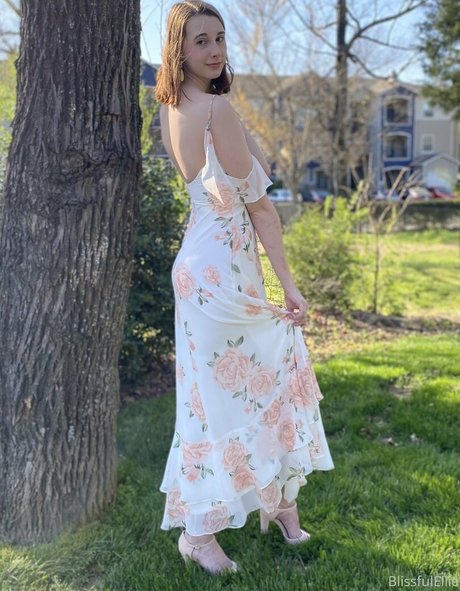 nerdy teen onlyfans top galleries