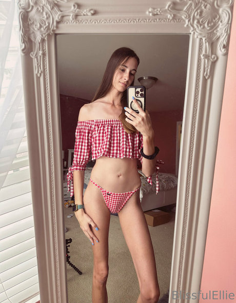 teen natural tits onlyfans nudes archive