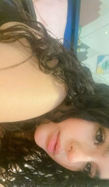 daisiesinn sex actress picture