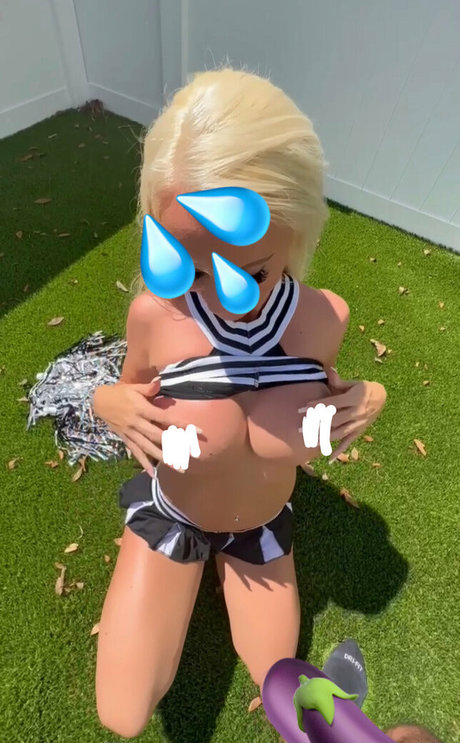 bathroom fuck onlyfans hd pictures