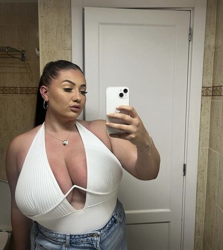 chelsea leigh naked pornstar image