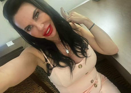 piperpressmn sexy star pics