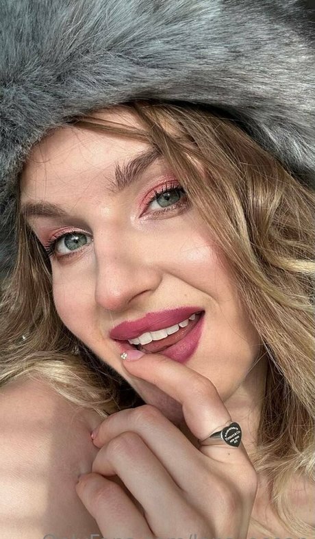 lana ocean star erotic image