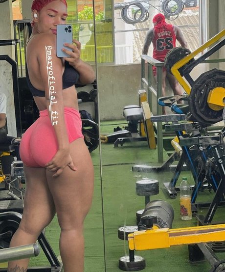 maryoficial fit pornstar top img