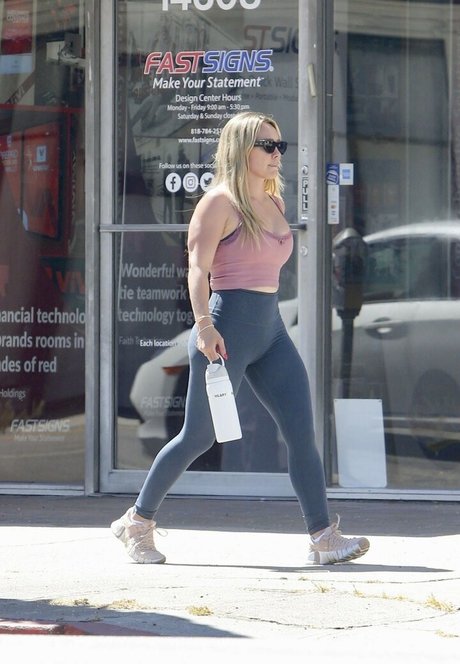 gay midget onlyfans pretty galleries