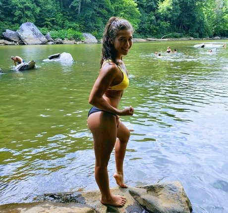 busty mom onlyfans beautiful xxx images