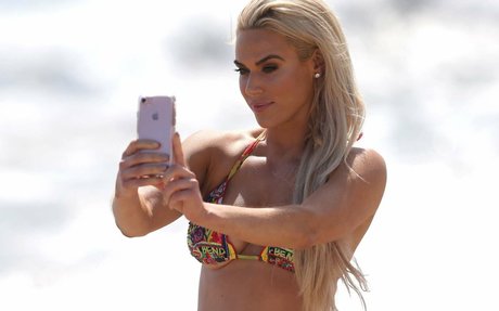 chicks with dicks onlyfans beautiful porn pictures