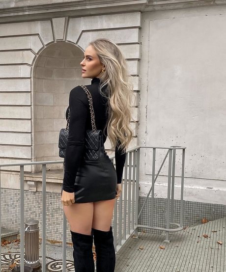 Anna Nystrom model pornographic galleries