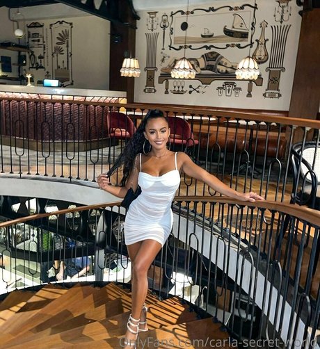 celebrity male onlyfans erotic photo