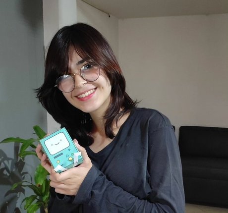 evee meow naked star archive