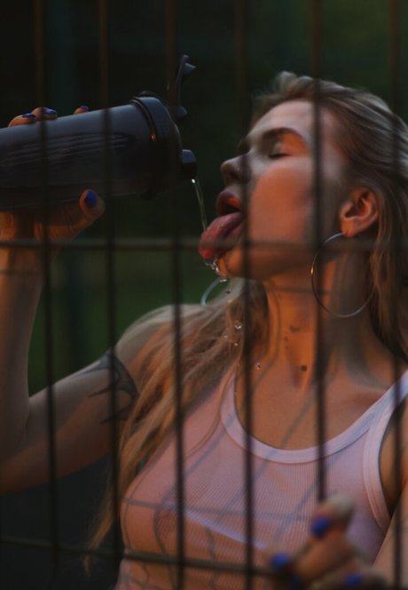 asian brunette onlyfans nice pic