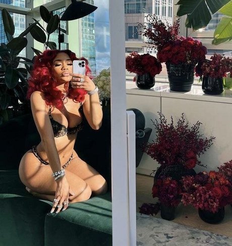 young onlyfans hd pics