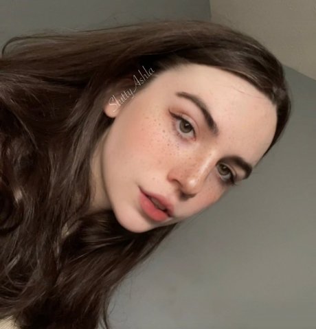 lesbian seduction onlyfans beautiful gallery