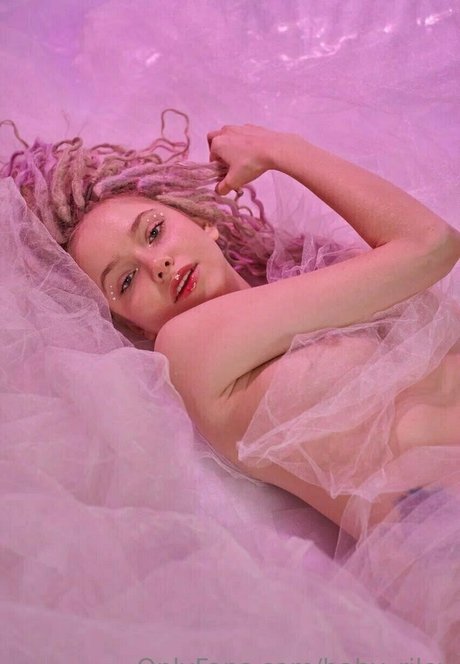 frottage onlyfans free naked image