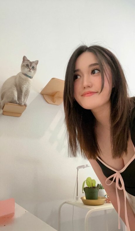 AngelsKimi high quality model image