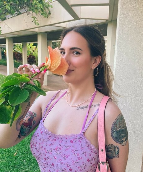 Try Channel Girls model adult photo