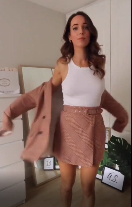 Try Channel Girls star perfect pics