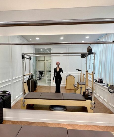 asian young onlyfans art nude gallery