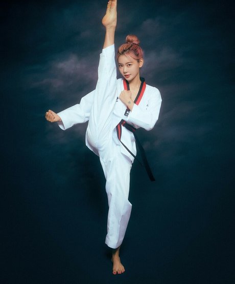 Berry xxx actress pic