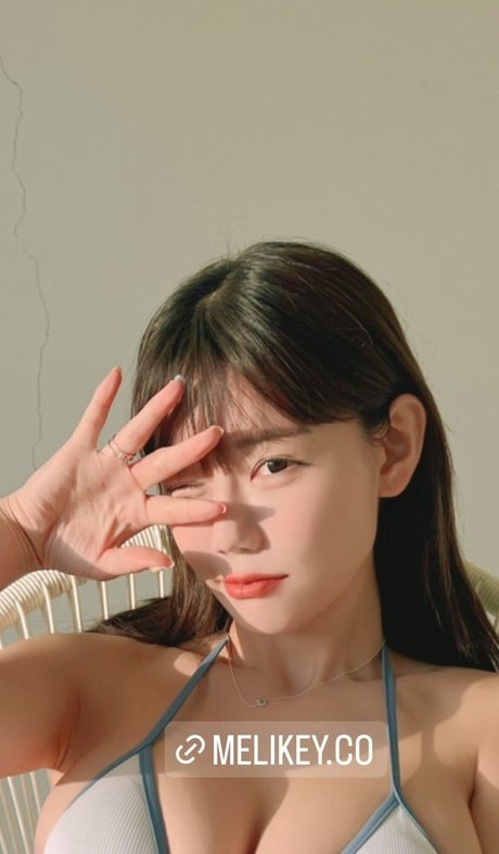 Berry exclusive pornstar img