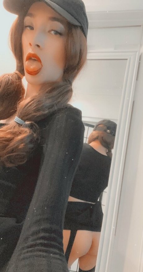 Stormy buns nudes actress image