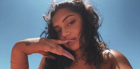 Avani Gregg sex pornstar picture