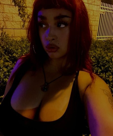 20 years old onlyfans hot sexy image