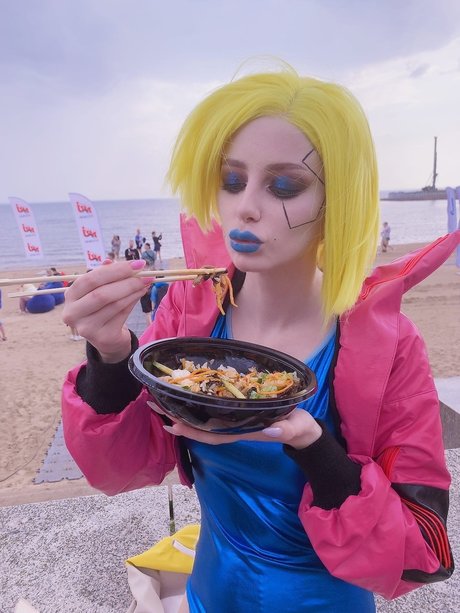 blonde tits onlyfans hot picture