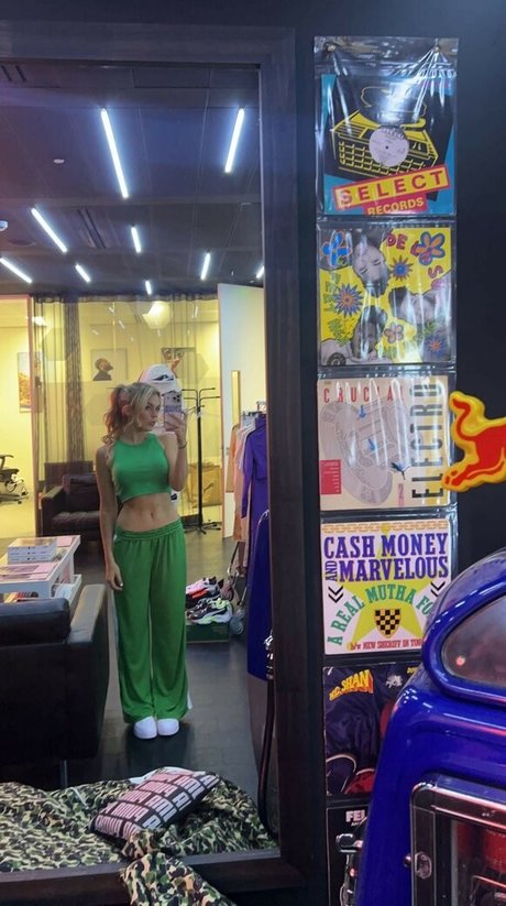 beach blowjob onlyfans hd photos