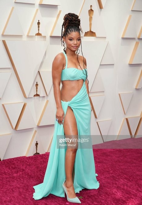 Halle Bailey exclusive pornstar pictures