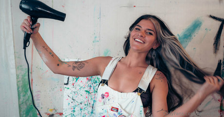 issameg pornstar naked pic