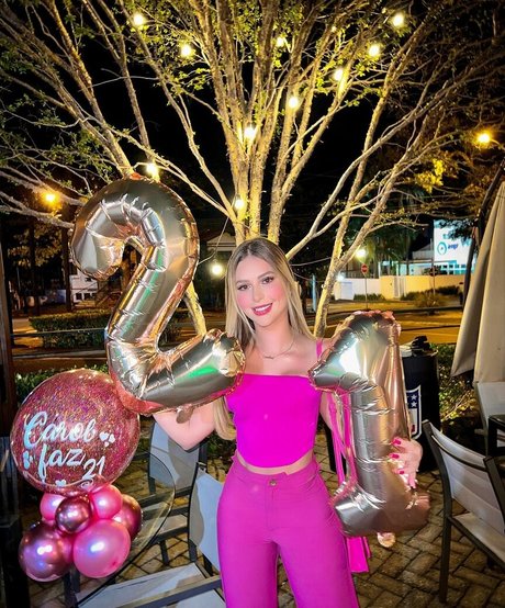 Carolina Paiva perfect model pics