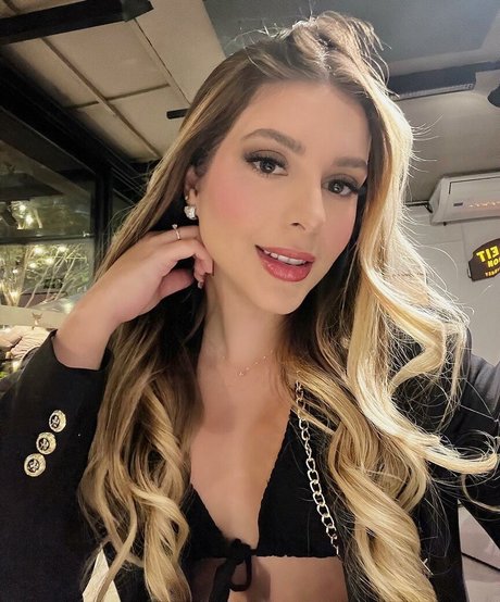 Carolina Paiva star free gallery