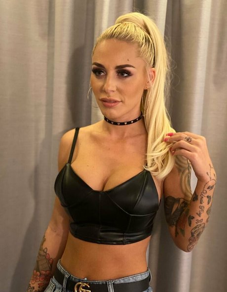 Hotwifey free actress archive