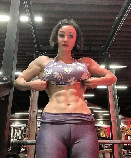 20 years old onlyfans xxx images