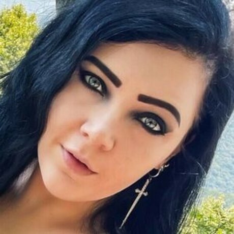 Princessgothicbean model xxx galleries