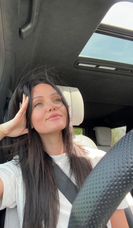 Brittney Atwood hd pornstar picture