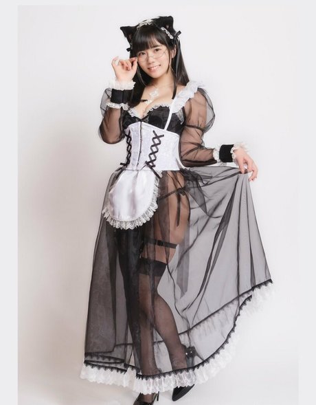 Umi Shinonome top model images